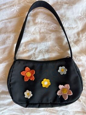 Floral Crochet Appliqué Retro Style Black Shoulder Bag